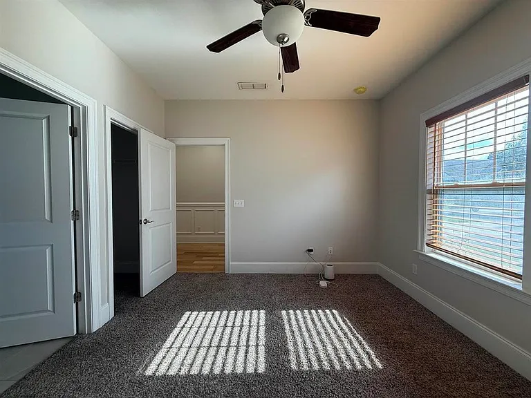 855 Avery Park Dr — Photo 32