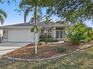 561 Viridian St, Englewood, FL 34223