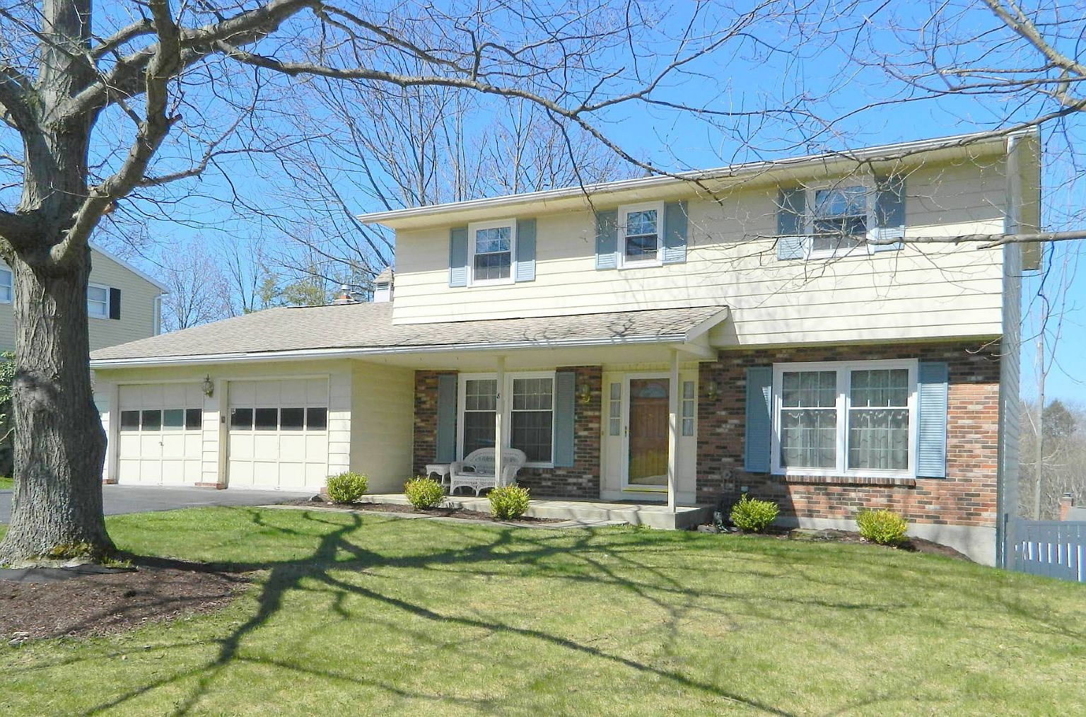 8 Oakwood Dr, Apalachin, NY 13732 Zillow