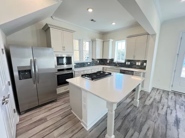 2800 Cook Cir #A, Myrtle Beach, SC 29577