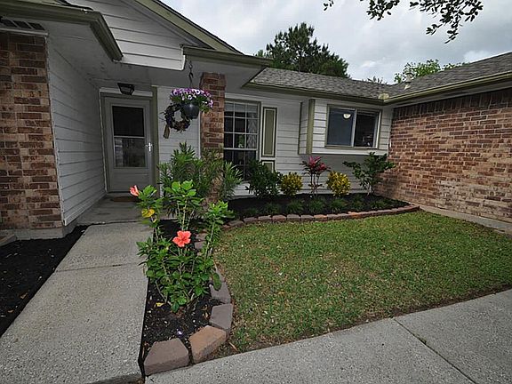 2nd image of 2538 Orion Dr