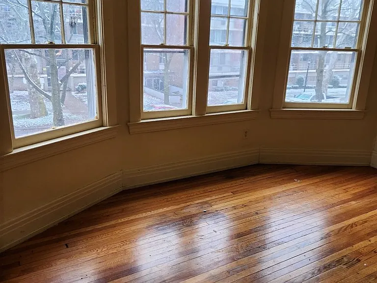 2 Clay Ave — Photo 8