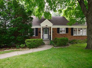 8649 Avers Ave, Skokie, IL 60076