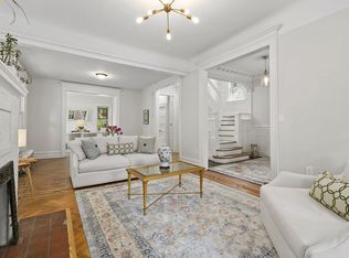 500 E 24th St, Brooklyn, NY 11210