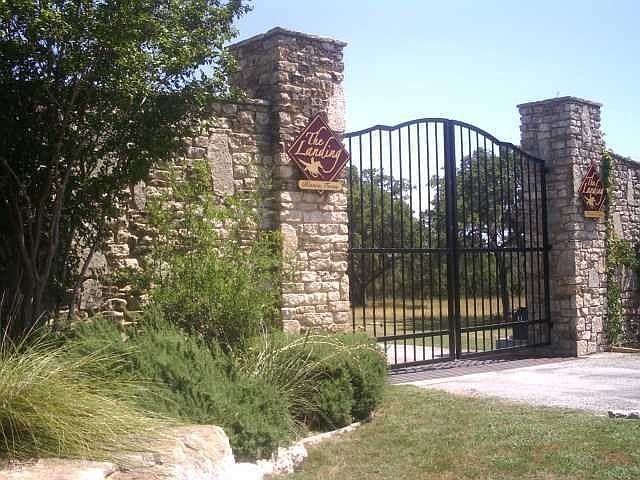 1st image of 3238 Hwy 281 N