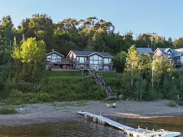 50 Lakeside Drive, Humber Valley Resort, NL A2H0E1