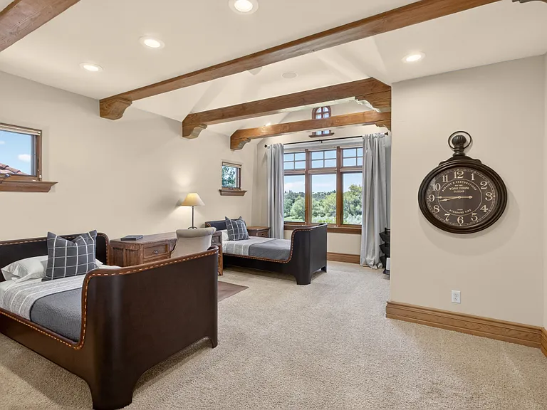 2375 Clubhouse Dr — Photo 74