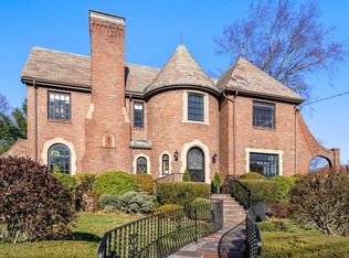 48 Gralynn Rd, Newton, MA 02459