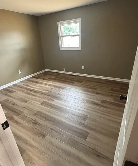 408 Woodcreek Dr — Photo 8