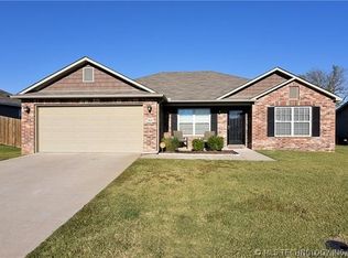 9224 S 254th East Ave, Broken Arrow, OK 74014
