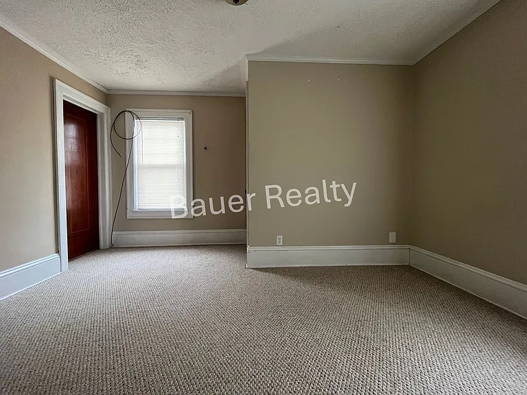 330 Dorchester St — Photo 23