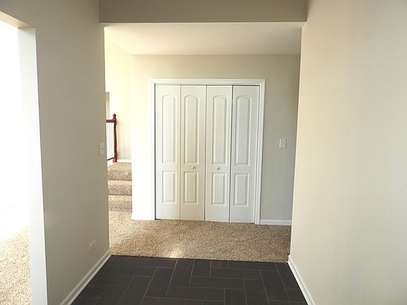 5th image of 2408 Phillip Dr