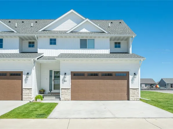 801 Spruce St NW, Bondurant, IA 50035