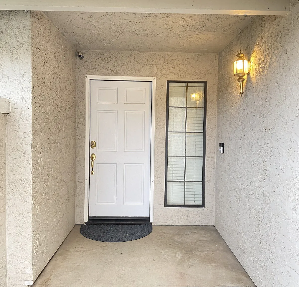 3 bed, 2.0 bath, 2000 sqft, $1,850 — Photo 3