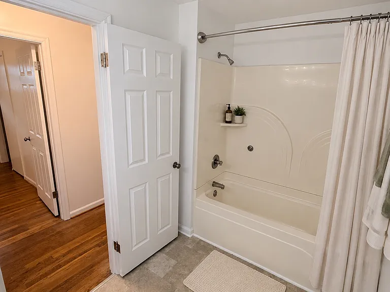 124 Ronameki Dr #B — Photo 20
