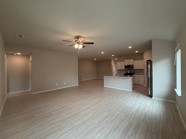 8433 Coffee Springs Dr — Photo 6