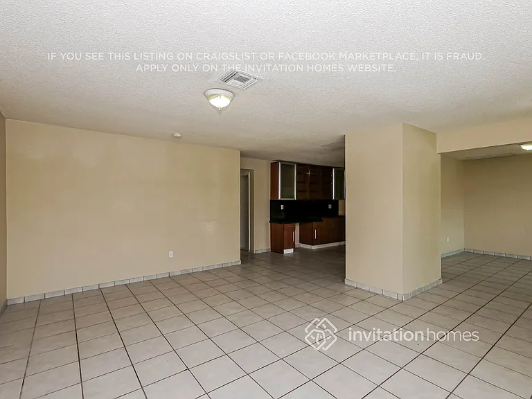 5131 SW 101st Ter — Photo 5