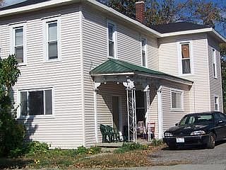 2nd image of 125 E Auburn Ave