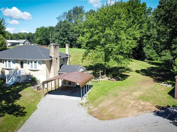 552 Queenstown Rd, Karns City, PA 16041