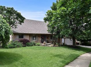 34 Howard Blvd, Hamilton, ON L8B0G3