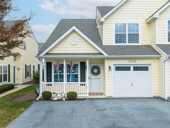 2nd image of 20295 Flagler Ct #35