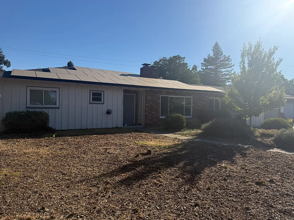 112 Sherman Dr