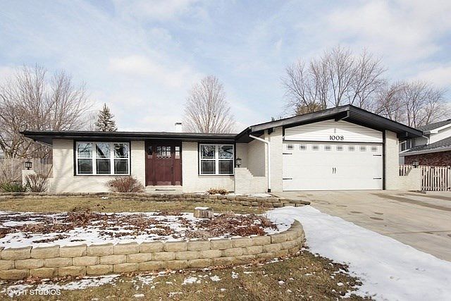 1st image of 1008 Country Dr