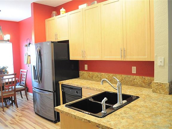 2nd image of 10969 Winter Crest Dr