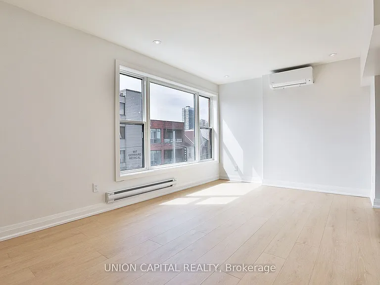 612 Gerrard St E #2 — Photo 10