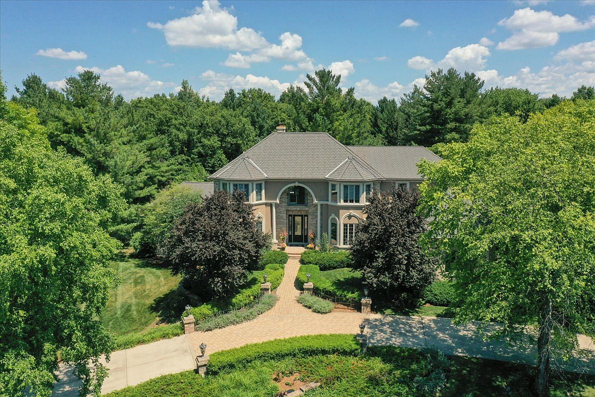 7N235 Windsor Dr, St Charles, IL 60175 | Zillow