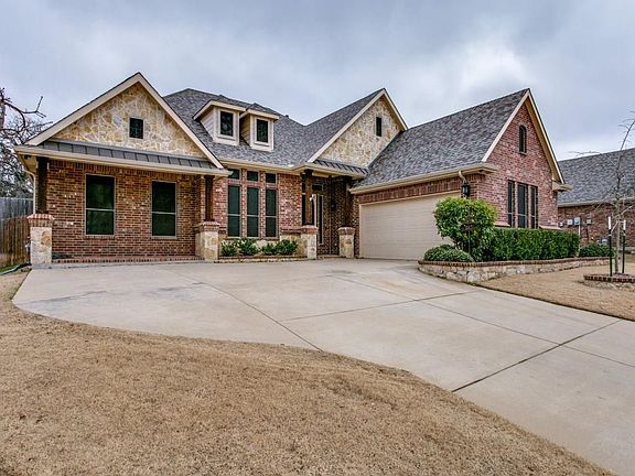 2nd image of 8211 Holly Hock Dr