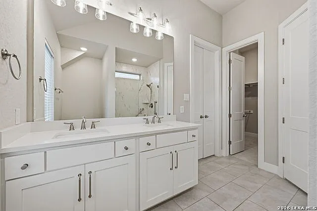1648 Gruene Pass — Photo 20