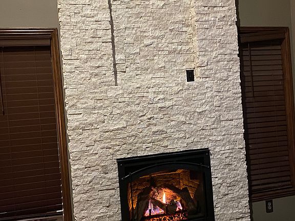 Main Living Room Fireplace 