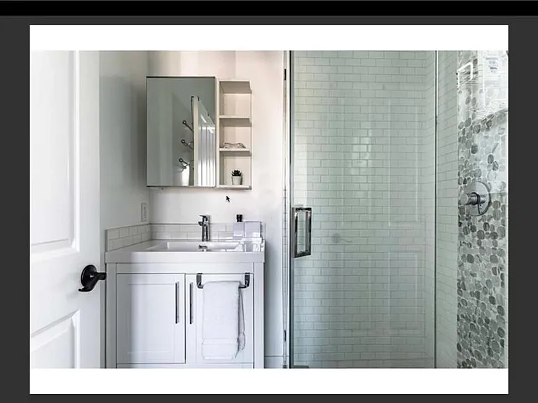 712 N Fuller Ave — Photo 16