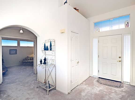 3rd image of 10427 E Sunnydale Dr