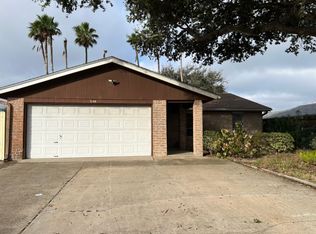 950 Crossbill St, Corpus Christi, TX 78418