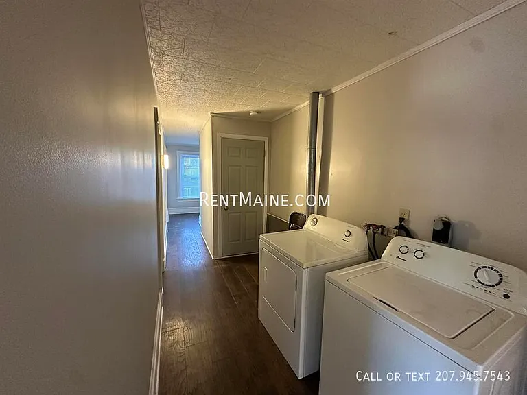 99 Sanford St #B — Photo 3