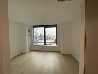 Rented by EELOOS LLC