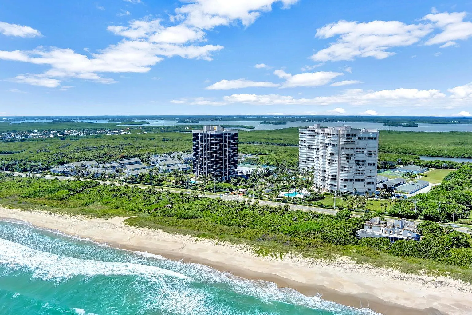 Seaward at Atlantic View — Photo 1