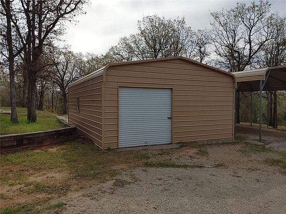 2nd image of 2909 E Westwood Ln