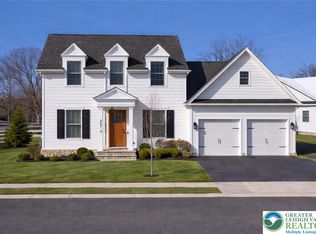 4574 Old Saucon Rd, Bethlehem, PA 18015