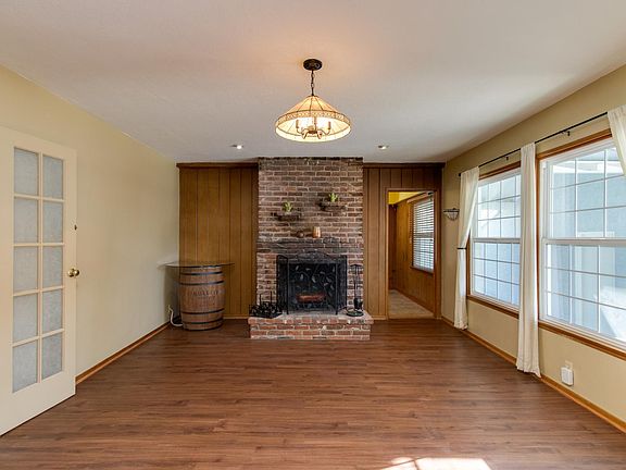 Rustic brick Fireplace