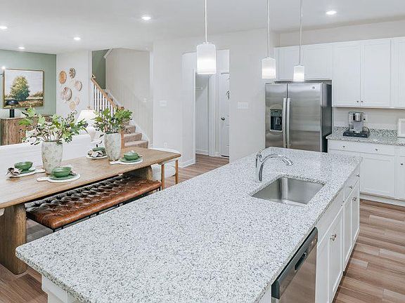 3rd image of 17 Whispering Brook Ln #493