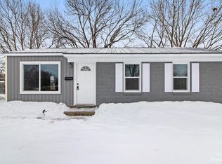 1062 N Maple Rd, Ann Arbor, MI 48103