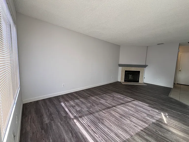 5443 Huron Ct — Photo 2