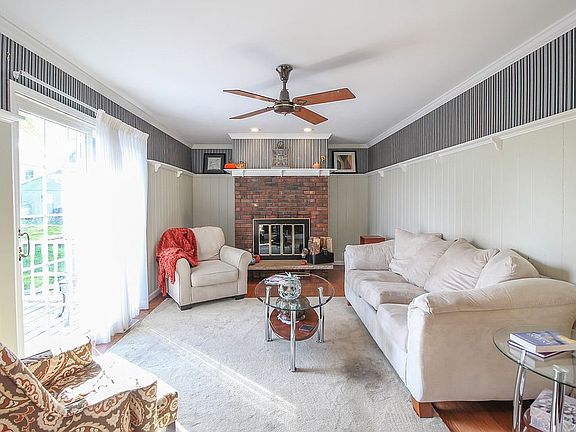 5th image of 140 Woodland Ct