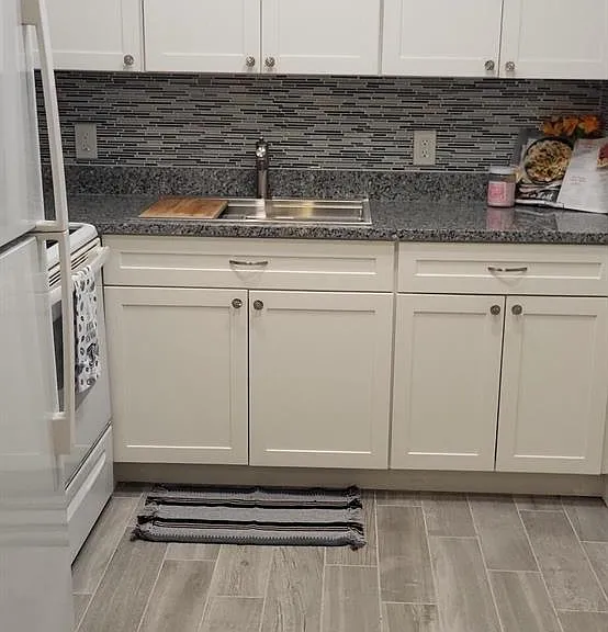 272 Tilford #M — Photo 16