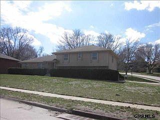 1st image of 1338 S 133rd St