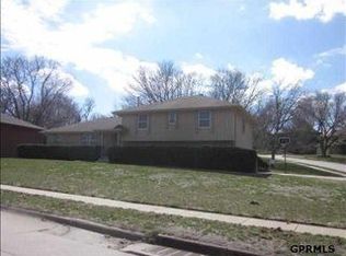 1338 S 133rd St, Omaha, NE 68144