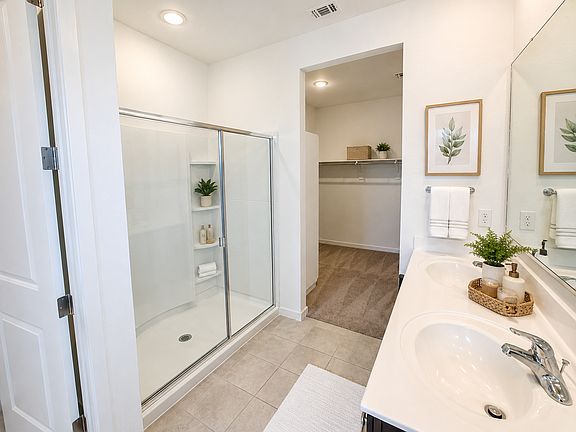 4th image of 20740 N Oasis Ln